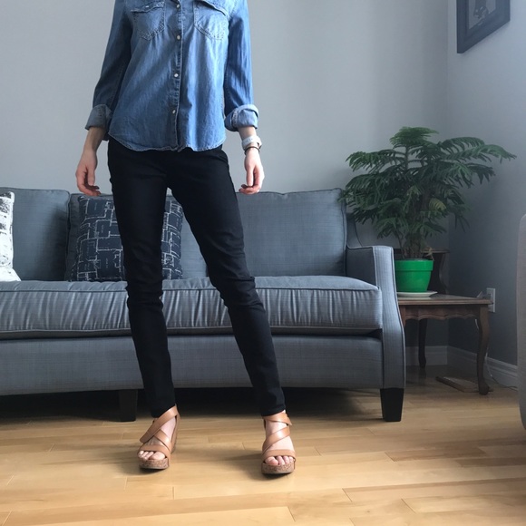 Jeans button down shirt from Gap - Picture 4 of 4
